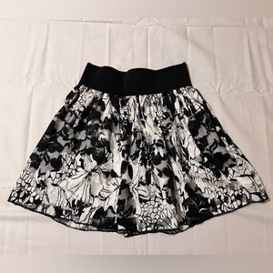 Laced mini skirt